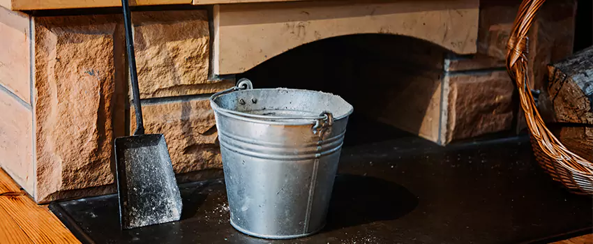 Clean The Fireplace Mantle And Hearth in Palo Alto, California